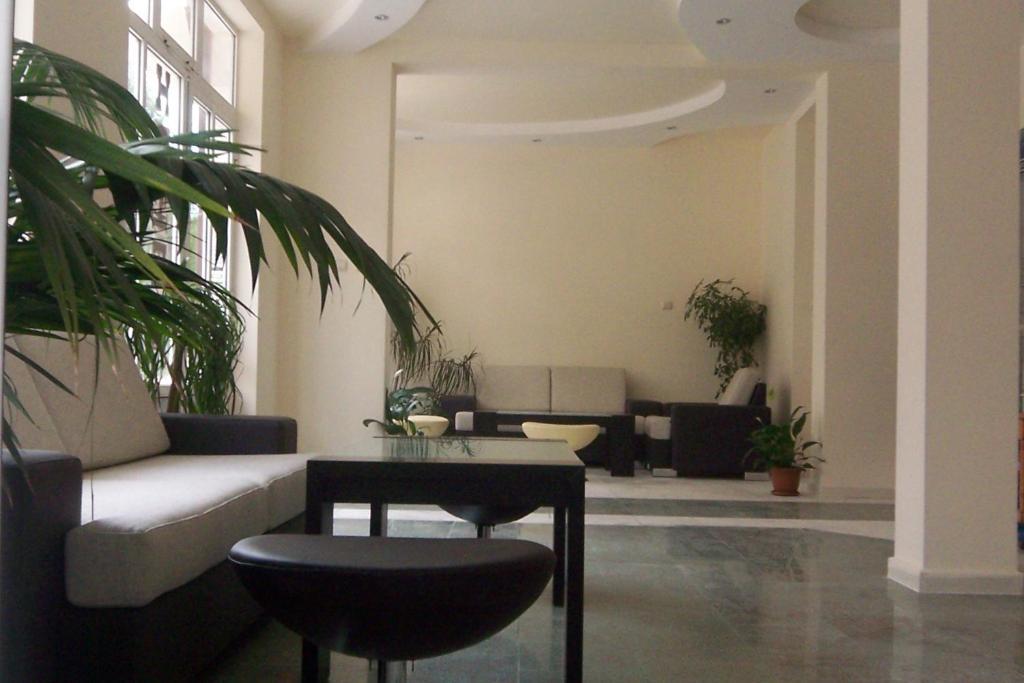 Peshev Family Hotel Несебр Экстерьер фото