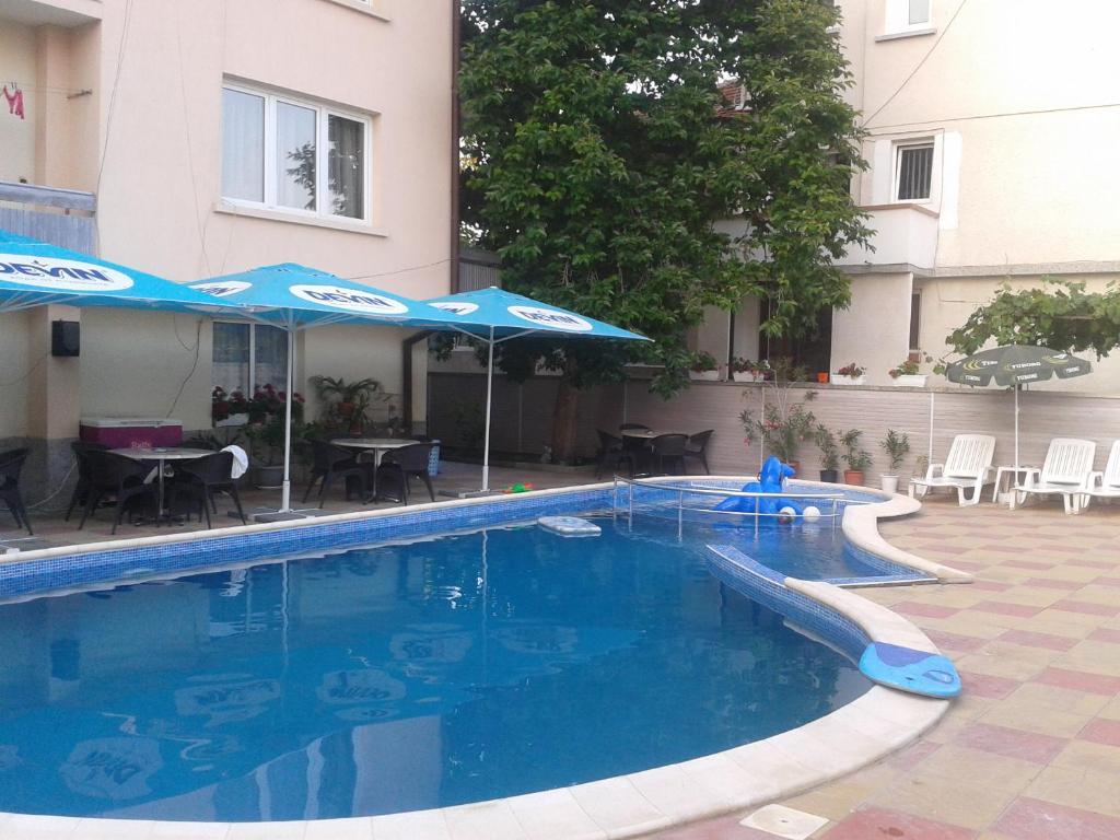 Peshev Family Hotel Несебр Экстерьер фото