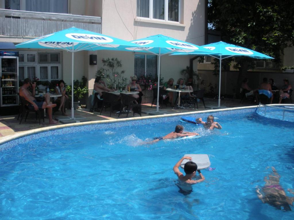 Peshev Family Hotel Несебр Экстерьер фото